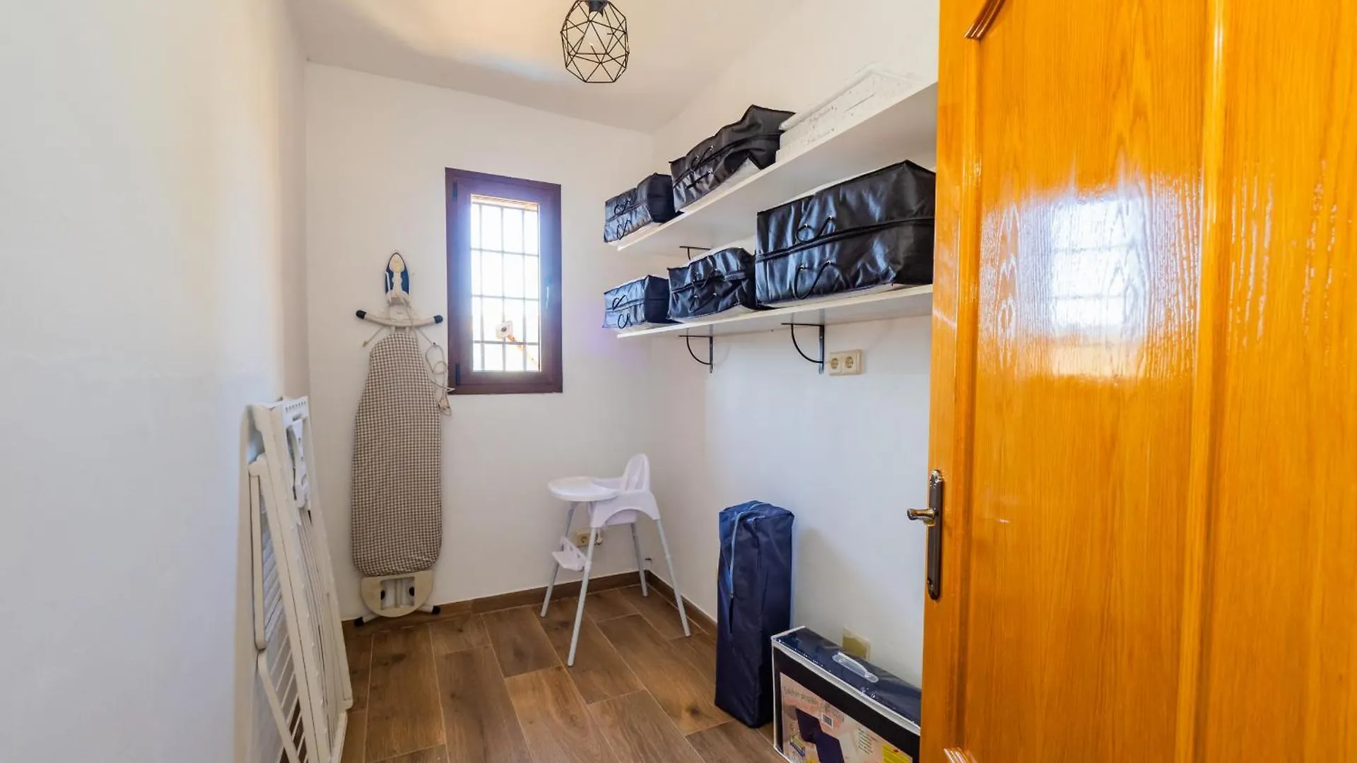 Cubo'S The Secret Almogia Mountain View Villa Malaga 0*,  Spain